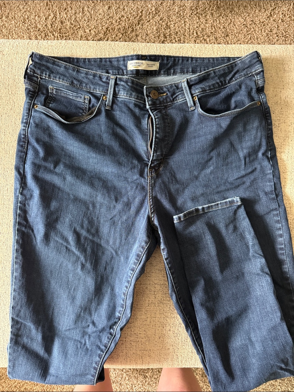 Levi's Women's Skinny Jeans - Dark Blue Stretch Denim